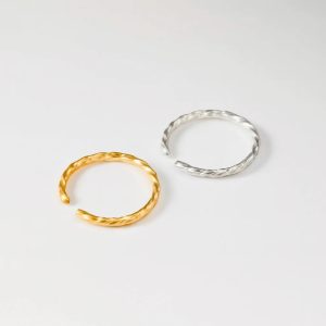 Mid Helix Ring